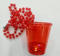 Colliers en verre à liqueur lumineux à LED dans l'obscurité décorations de fête de mariage collier en plastique à tir clair tasse