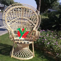 Chaise en rotin de paon à dossier haut pour hall de Restaurant