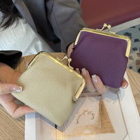 Nouveau style 2026 – Mini porte-monnaie rectangulaire en polyuréthane couleur unie avec clip – Sac de rangement exquis haut de gamme pour femme – Tendance