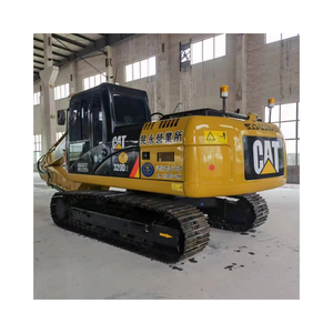 حفارة كات 320 مستعملة بقوة 20 طنًا موديل رقم CAT320D2 320D من شركة كاتربيلر اليابانية، حفار زاحف هيدروليكي مستعمل، حفارة وحفارة زاحفة مستعملة موديل CAT 320، حفار وحفارة - Product Image 1