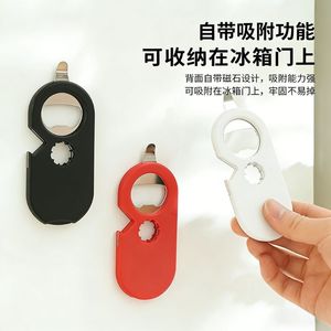 Ouvre-bouteille magnétique multifonctionnel avec aimant pour réfrigérateur, couleurs rouge, blanc, noir, pour ouvrir les bières, les conserves et les boissons gazeuses - Product Image 3