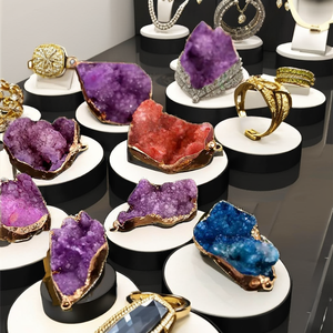 Collar de Piedras Preciosas de Amatista Natural con Colgante Irregular Chapado en Oro, Estilo Clásico para Fiestas, Venta al por Mayor - Product Image 2