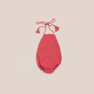 Traje de baño de ganchillo hecho a mano para bebé Bliss - Product Image 1