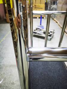 Chariots à Bagages d'Hôtel en Métal Portables et Personnalisés avec Design Moderne, Nouveauté en Acier Inoxydable pour Hall d'Hôtel avec Fonction Amovible - Product Image 4
