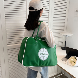 Nouveauté <span class=keywords><strong>Sac</strong></span> <span class=keywords><strong>de</strong></span> <span class=keywords><strong>sport</strong></span> étanche en cuir PU imprimé avec logo personnalisé <span class=keywords><strong>de</strong></span> grande capacité pour hommes et femmes pour la salle <span class=keywords><strong>de</strong></span> <span class=keywords><strong>sport</strong></span> - Product Image 5