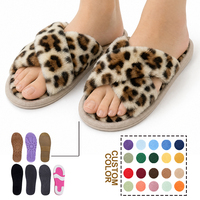 OEM/ODM Chaussons d'intérieur silencieux à bout ouvert pour femmes, imprimés personnalisés multicolores, chaussons croisés pour la maison et les gîtes
