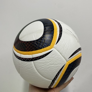 Ballon de football en cuir 2026, design personnalisé, ballon de football de haute qualité pour adultes pakistanais - Product Image 2