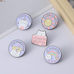 'Be Pawsitive' Emaille Pins New Style Süße Cartoon Tiere Party Katze Hund Lila Runde Brosche Revers Abzeichen - Product Image 1