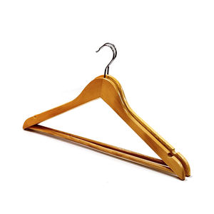 Использование одежды, лидер продаж, Нескользящие металлические крючки с покрытием из флока, изготовленные на заказ деревянные вешалки для одежды через перекладину - Product Image 2