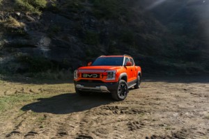 Nueva camioneta BYD Shark 6 Premium PHEV con volante a la derecha, sistema de tracción total AWD, modos de conducción para todo tipo de terreno y capacidad de remolque de alta resistencia. - Product Image 3