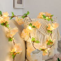 Guirnalda de Luces Decorativas con Hojas Verdes y Flores de Cerezo para el Hogar, Bodas y Decoración de Festivales