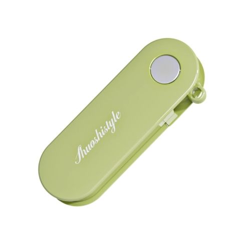 สีเขียว