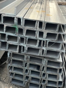 Fournisseur d'acier en profilé en U, acier ASTM A36, norme américaine, C3x4.1, C4x5.4, C6x8.2 - Product Image 1