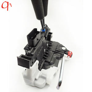 81310-1M000 81320-1M000 81320-1M050 81310-1M040 81310-1M240 <span class=keywords><strong>Cerradura</strong></span> <span class=keywords><strong>de</strong></span> puerta <span class=keywords><strong>de</strong></span> buena calidad para KIA <span class=keywords><strong>FORTE</strong></span> - Product Image 3