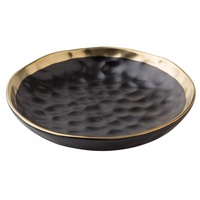 Vaisselle Genol en porcelaine, vaisselle de table, assiettes rondes en céramique noires mates avec bord doré, assiette de présentation pour mariage