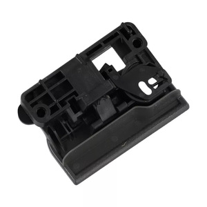 กลอนล็อคกล่องเก็บของนิสสัน 68630EQ300 สำหรับเอ็กซ์เทรล T30 อะไหล่ทดแทนพลาสติก - Product Image 1