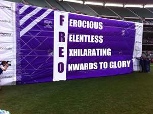 Bannière en vinyle moderne et personnalisable, imperméable, pour les promotions <span class=keywords><strong>de</strong></span> <span class=keywords><strong>location</strong></span> <span class=keywords><strong>de</strong></span> voitures, le transport touristique - Product Image 2