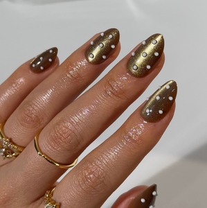 <span class=keywords><strong>Uñas</strong></span> Postizas Acrílicas de Lujo con Diseño de Ojo de Gato Dorado y Puntos 3D, Forma Almendrada Corta, Juego de 30 <span class=keywords><strong>Uñas</strong></span> Postizas al por Mayor para Mujer - Product Image 3