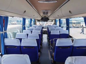 Venta caliente usado ZK6110 Coach Bus China marca Diesel transmisión Manual Leafspring suspensión segunda mano entrenadores en buenas condiciones - Product Image 4