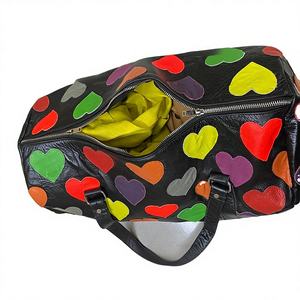 SAC DE VOYAGE/DE SPORT EN CUIR VÉRITABLE POUR FEMMES, LUXE, SÉRIE VALENTINE'S DAY, Sangle d'épaule réglable, Polyester, Rivets, Chaînes - Product Image 1