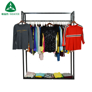 Camiseta de las señoras Reino comercio de ropa usada clasificada fardos de A25 ropa - Product Image 1
