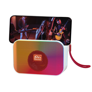 Altavoz Inalámbrico Impermeable ZQS-B102, Altavoz Inalámbrico Portátil Recargable para Exteriores con FM y TF - Product Image 1