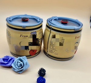 Fusto di <span class=keywords><strong>birra</strong></span> in metallo rotondo fatto in casa vuoto personalizzato 5L di fabbrica imballaggio per uso alimentare tamburo di vodka con manico in <span class=keywords><strong>plastica</strong></span> - Product Image 1