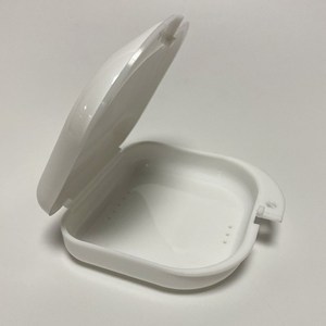 Estuche para Retenedores Dentales con Orificios de Ventilación, 12 Unidades, Multicolor, para Oficina y Viajes - Product Image 5