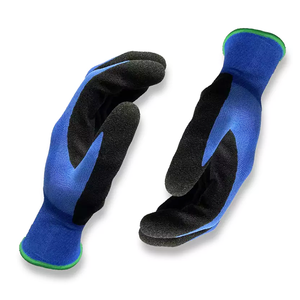 Guantes de Seguridad Laboral Personalizados de Poliéster Calibre 18 con Recubrimiento de Nitrilo Arenoso para Protección de Manos y Resistencia Eléctrica - Product Image 6