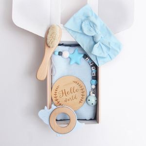 Baby Shower Gifts for Newborn Girls and Boys Newborn Essential Gift Basket Can Chew Animal Rattle Toy Newborns Gifts Wholesale - Product Image 3