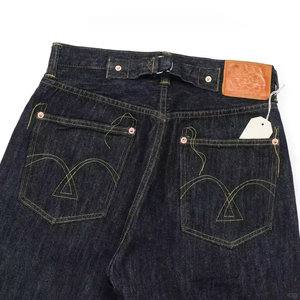 Nouveau <span class=keywords><strong>jean</strong></span> rétro unisexe coupe droite ample en denim <span class=keywords><strong>brut</strong></span> à bords bruts, pantalon large et ample noir et bleu pour l'hiver - Product Image 3