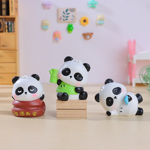 Zen Red Panda Blind Box - Statuette in Resina che Esprimono l'Arte di Non Fare Niente - Product Image 4