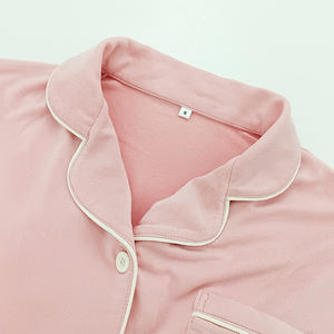 Pyjama doux en soie de lait respirant personnalisable pour femmes livraison rapide par lots vêtements de nuit en tissu tricoté - Product Image 5