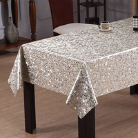 Nappe en PVC Argentée à Motif Grille RNPT avec Dos Tissé, Imperméable, Anti-Taches et Effet Métallisé Brossé pour Table à Manger