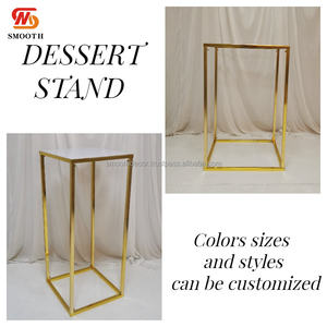 SMOOTH Factory Price Square 4PCs Flower Stand Gold Flower Rack Centro de mesa para decoración de boda - Product Image 3