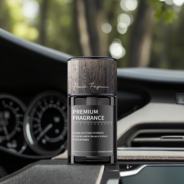 Car Perfume Rotating Turbine Design Glass Bottle Portable Air Freshener with Long Lasting Scent for Vehicle OEM ODM