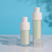 Flacon pompe sans air blanc mat 30ml 50ml en PP, contenant cosmétique sous vide, emballage écologique, usine OEM ODM