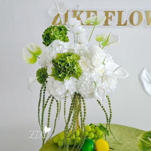 Composizione Floreale Artificiale in Seta, Sfera di Fiori di Ortensia Bianca, Decorazione per Matrimoni e Feste, Centrotavola Premium - Product Image 4