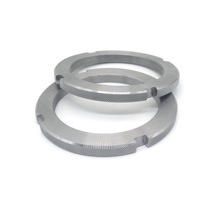 Écrous à embase Chuanghe en acier inoxydable 304 de qualité A, taille standard pour équipements de communication - Product Image 1