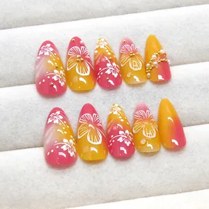 24 <span class=keywords><strong>faux</strong></span> ongles tendance Y2K pour femmes, en amande, <span class=keywords><strong>dégradé</strong></span> or/rose, à presser, imprimé fleur blanche, charme printemps-été - Product Image 3