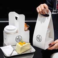 Boîte de transport tendance pour café, porte-gobelets en carton blanc pour thé au lait, emballage créatif en forme de chèvrecou avec poignée, emballage commercial pour boissons