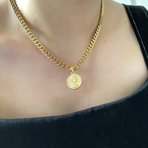 Collar cadena de eslabones cubanos con moneda personalizada, botella de <span class=keywords><strong>Perfume</strong></span> de plumas, corazón de amor, estrella de mar, joyería minimalista de acero inoxidable - Product Image 3