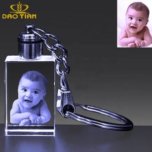 Wholesale K9 Clear Led Keychain Custom 3D Laser Engraving Glass Keychain With Photo for Birthday Souvenir Gift