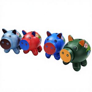 Hucha de madera pintada a mano - Alta calidad, ecológica y portátil - Product Image 1