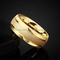 Bague tendance en tungstène plaqué or 18 carats pour homme avec sertissage invisible, rainure centrale sablée, bijou de fiançailles et de mariage