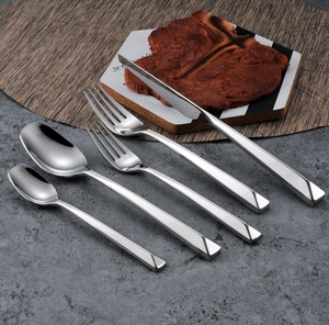 DFB0325 Juego de cuchillo, tenedor y cuchara de acero inoxidable para comida occidental, nuevo producto creativo, vajilla occidental con mango hueco 304, cuchillo para carne - Product Image 1