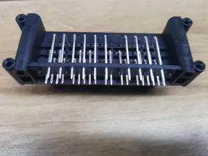 Delikten 1- 963448-2 konektör başlığı, dik açı 29 pozisyonu