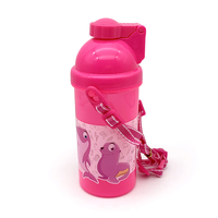 Nouveau design 500ml dessin animé mignon enfants clair sans Bpa tasse à boire Portable enfants en plastique bouteille d'eau avec sangle de paille