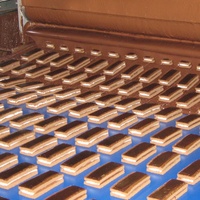 Dépôt automatique de gâteau carré, gâteau aux noix de la corée du sud. machine de fabrication automatique de gâteaux