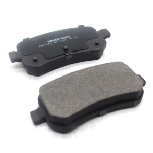 <span class=keywords><strong>Plaquette</strong></span> <span class=keywords><strong>de</strong></span> <span class=keywords><strong>frein</strong></span> en céramique pour DODGE Grand Caravan/VOLKSWAGEN Routan/CHRYSLER Town & Country D1326 68029887AA/7B0698451 GDB4176 <span class=keywords><strong>b01s</strong></span> - Product Image 1